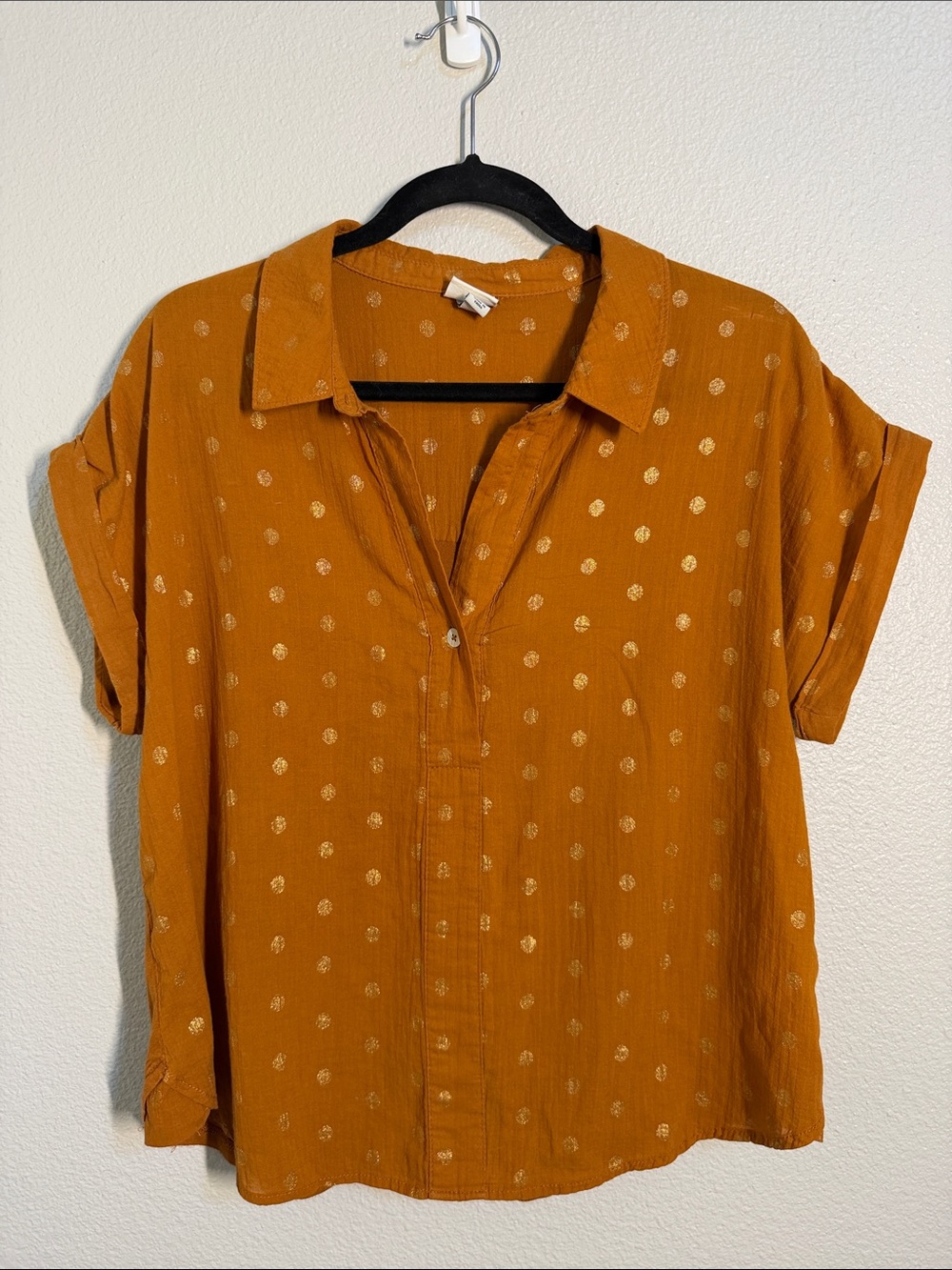 A New Day Womens Mustard Metallic Dot Button-Front Blouse